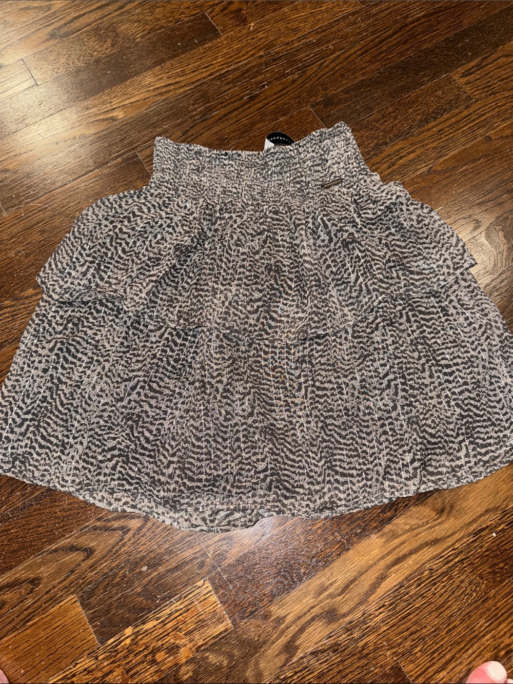 Women’s Rino & Pelle Tiered Black and Gray with Silver Printed Skirt Sz 36 XS